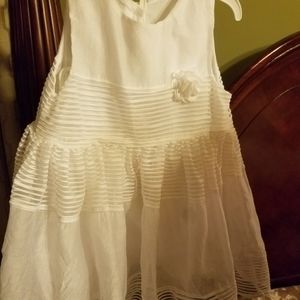 Girls dress